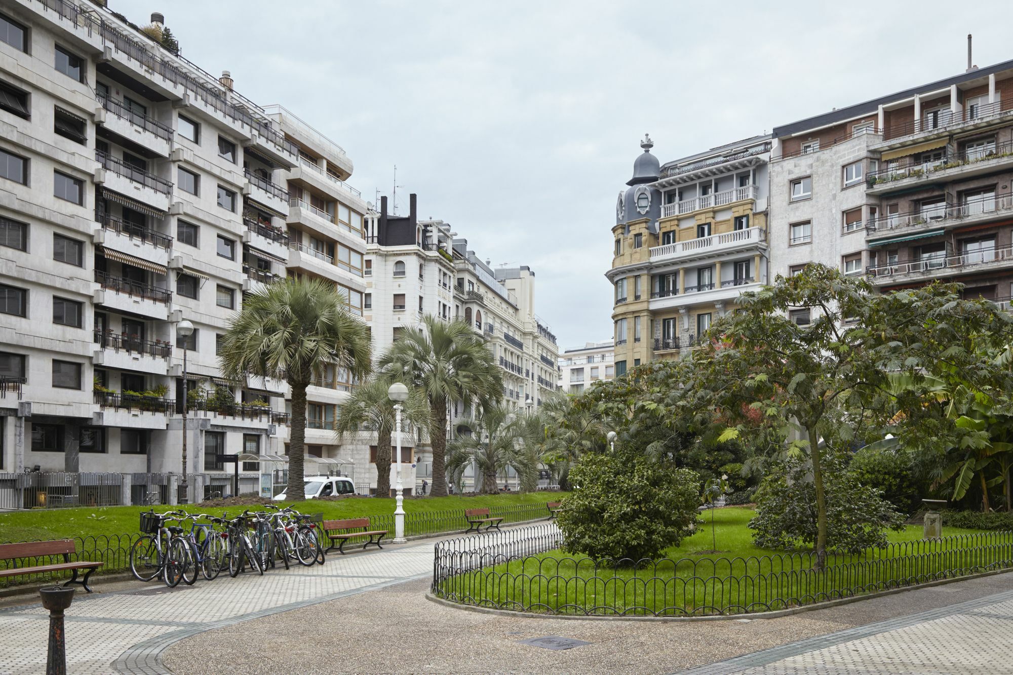Zubiri Plaza Apartment By Feelfree Rentals Saint-Sébastien Extérieur photo